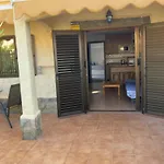 Santa Ferias *