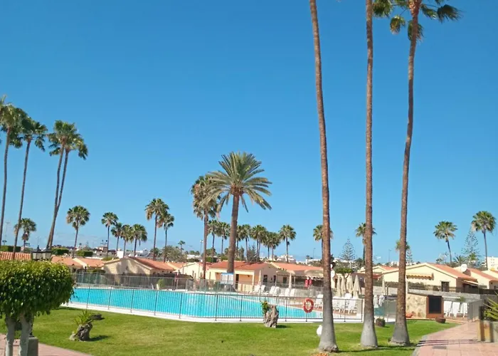 Santa Ferias 普拉亚戴尔雷安格莱斯